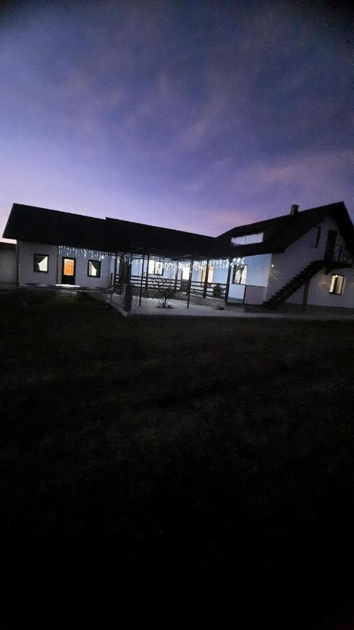 Casuta Din Deal Târgu Neamţ Dış mekan fotoğraf