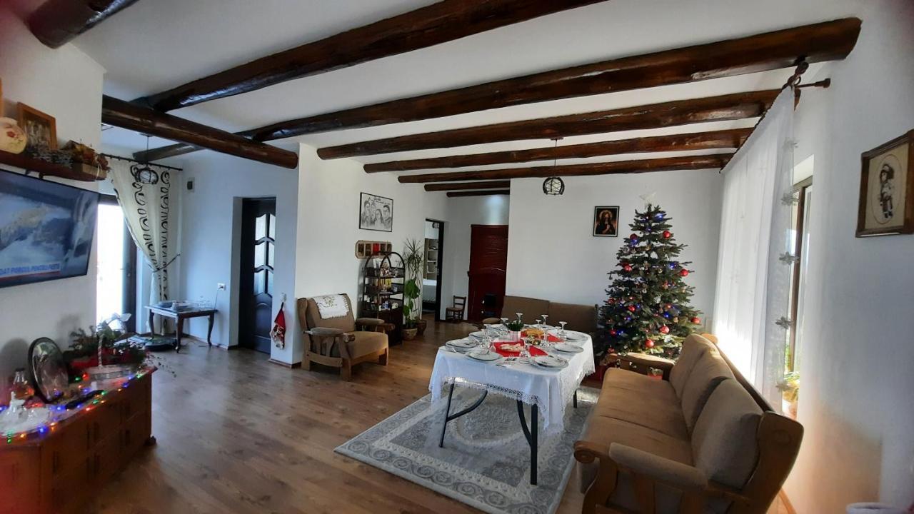 Casuta Din Deal Târgu Neamţ Dış mekan fotoğraf
