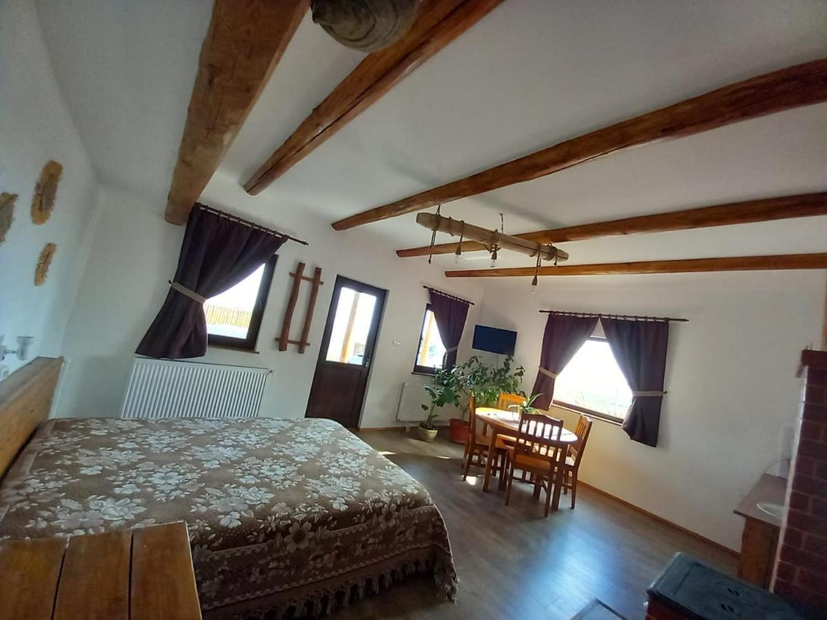 Casuta Din Deal Târgu Neamţ Dış mekan fotoğraf