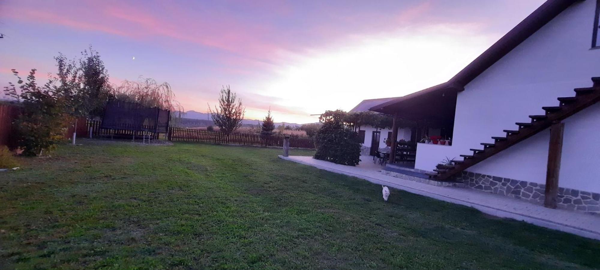 Casuta Din Deal Târgu Neamţ Dış mekan fotoğraf